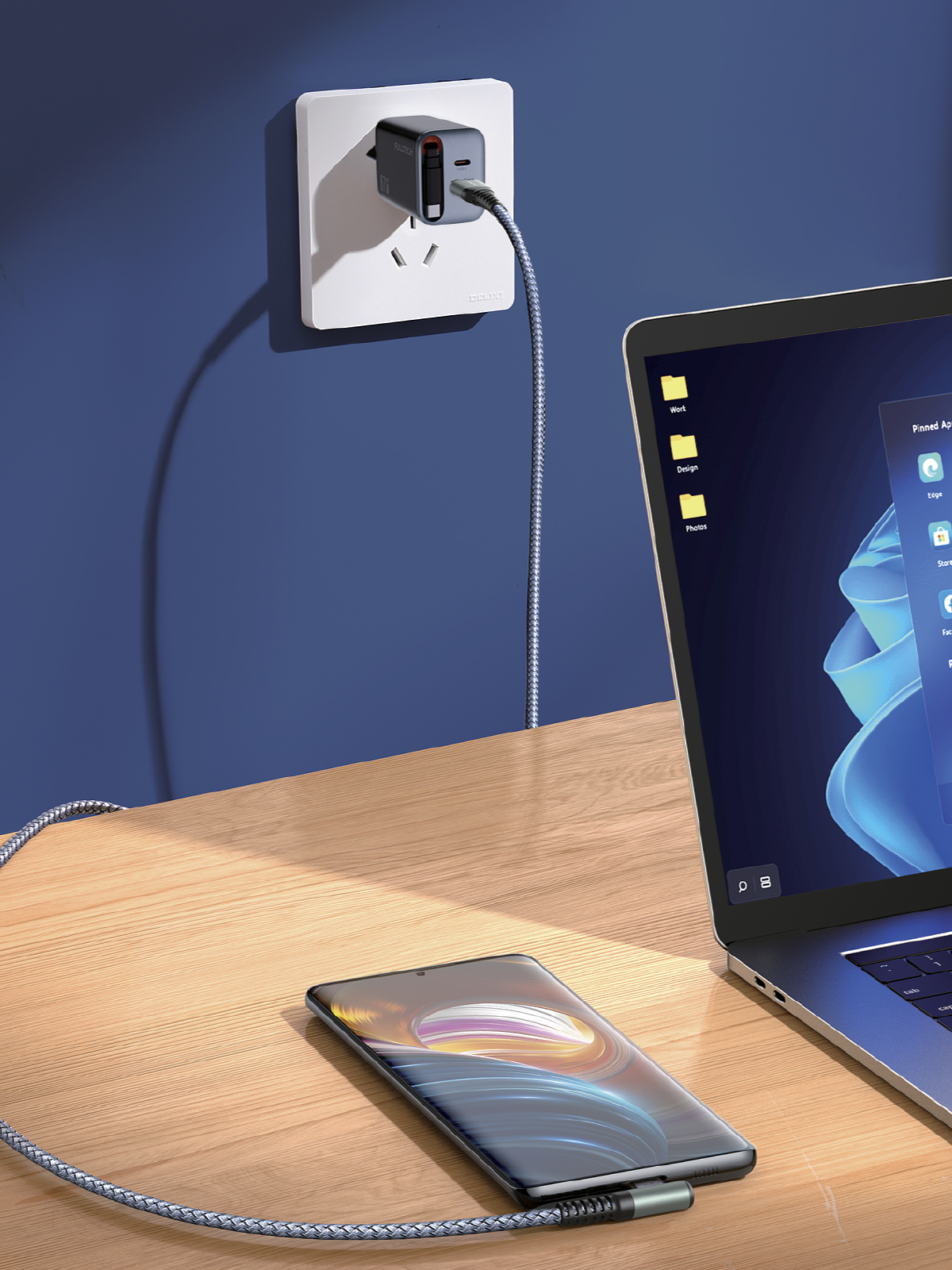 Fulltech FC23 67W GaN Hızlı Şarj Adaptörü | Dahili Retractable USB-C Kablo + USB-A Çıkışı | Telefon, Tablet ve Laptop Uyumlu