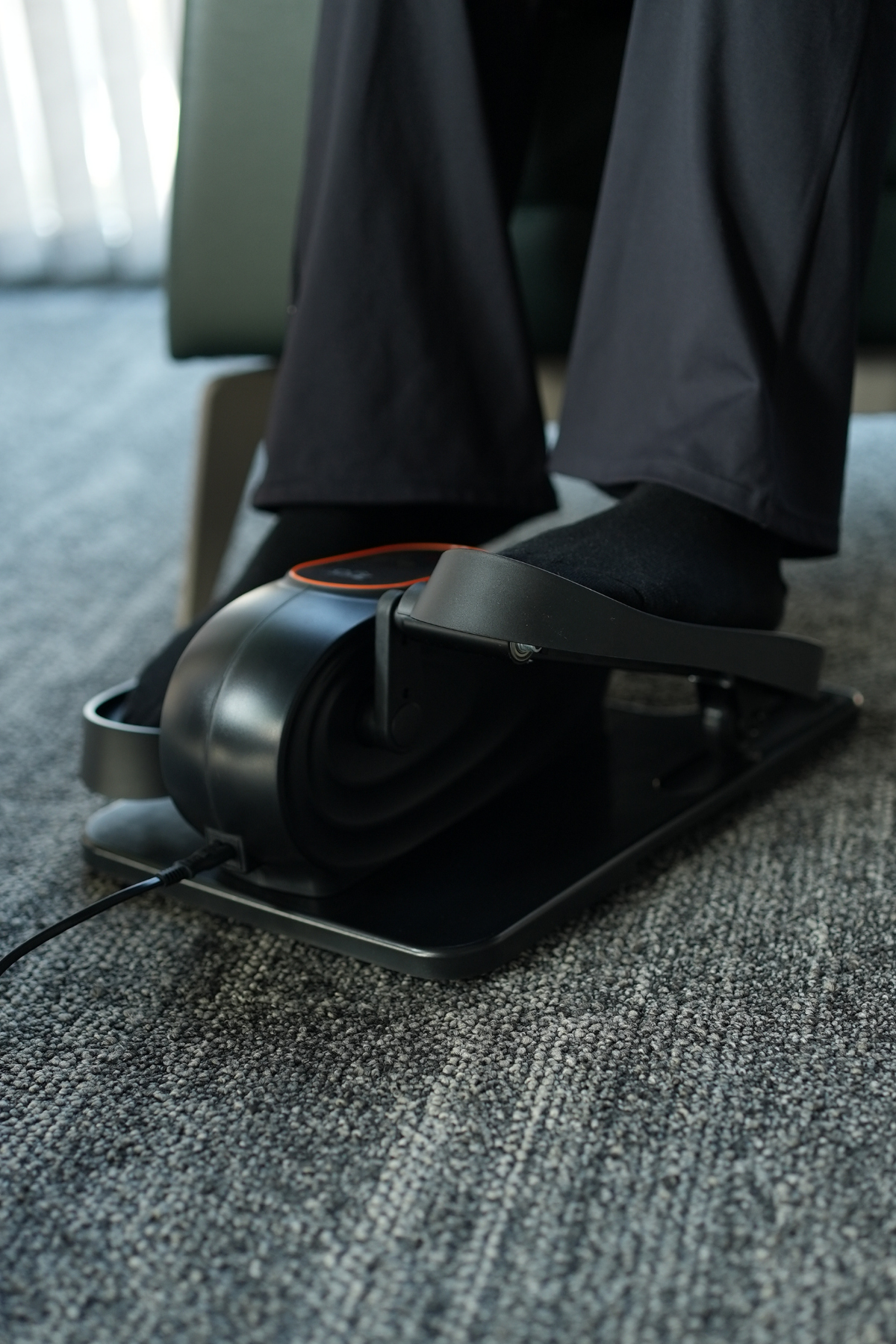 7GO 7GMG11 Eliptik Kondisyon & Rehabilitasyon Cihazı – 15 Kademe Hız, Uzaktan Kumandalı, LCD Ekranlı, Kol & Bacak Egzersiz Aleti (50W – Düşük Ses – Siyah)