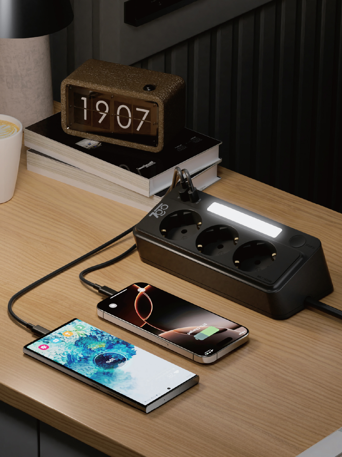 7GO 7GSP1 3680W 3'lü Priz Siyah | Akım Korumalı | 20W PD Hızlı Şarj USB | 1.9m Kablolu Akıllı LED Gece Lambalı Çoklu Priz