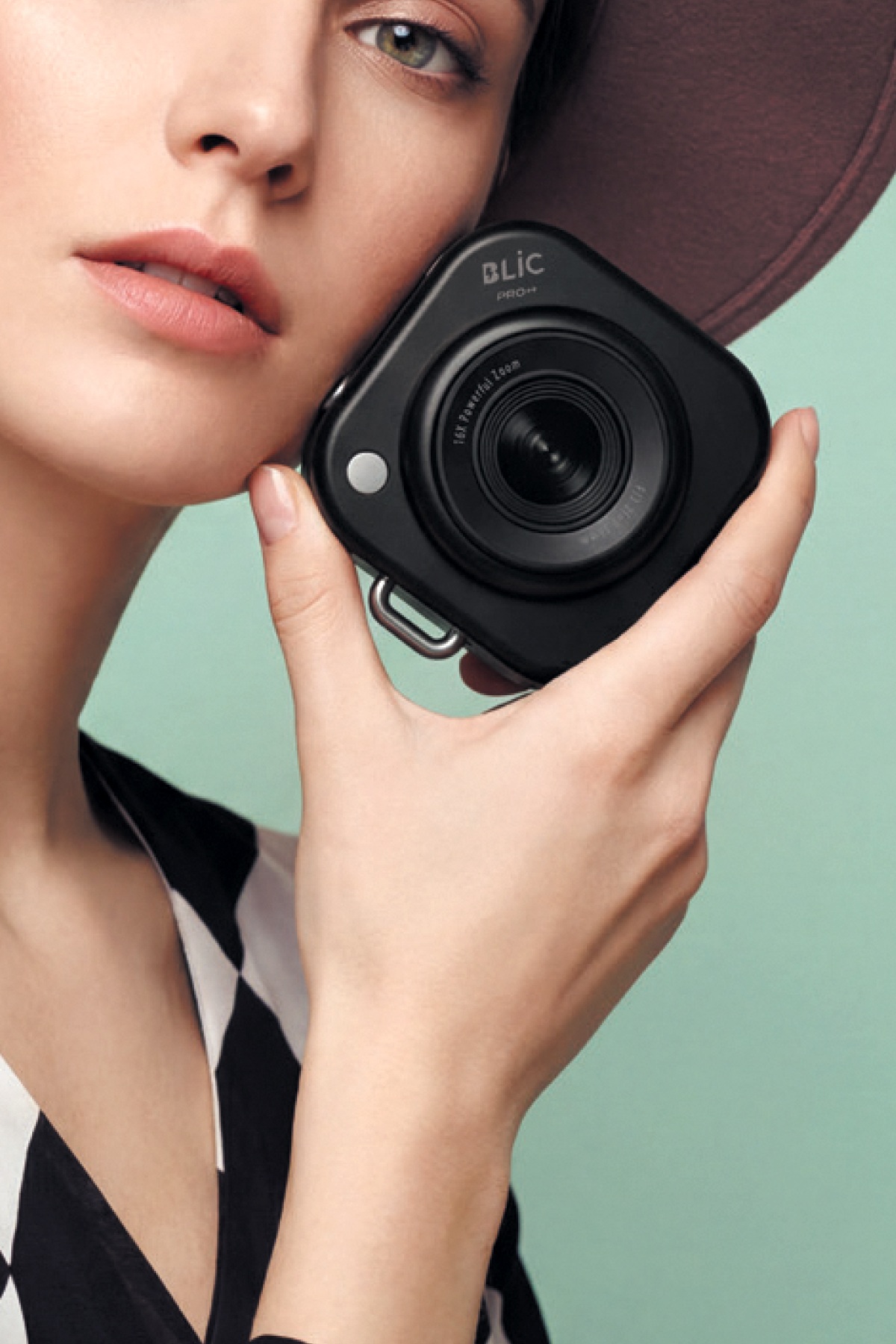 Blic PRO++ BLM-108 Mini Dijital Fotoğraf Makinesi Siyah 1 MP, 2,01 İnç Ekran, 16X Zoom, Type-C Şarjlı Cep Kamerası
