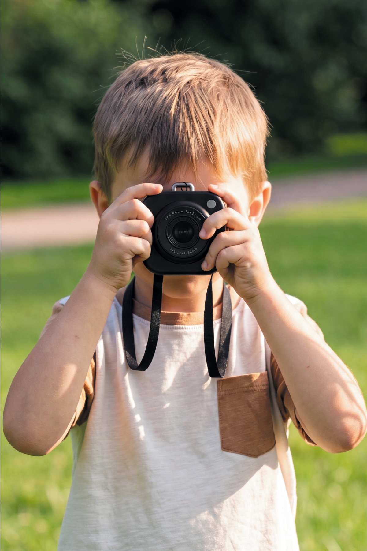 Blic PRO++ BLM-108 Mini Dijital Fotoğraf Makinesi Siyah 1 MP, 2,01 İnç Ekran, 16X Zoom, Type-C Şarjlı Cep Kamerası