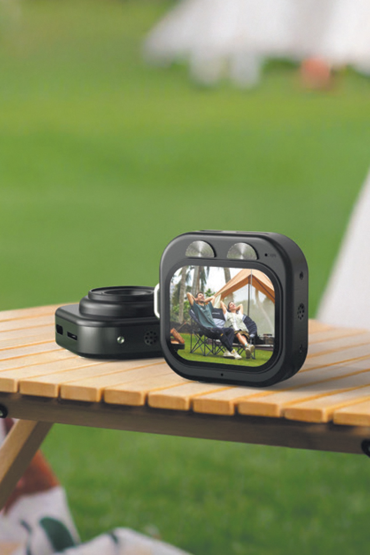 Blic PRO++ BLM-108 Mini Dijital Fotoğraf Makinesi Siyah 1 MP, 2,01 İnç Ekran, 16X Zoom, Type-C Şarjlı Cep Kamerası