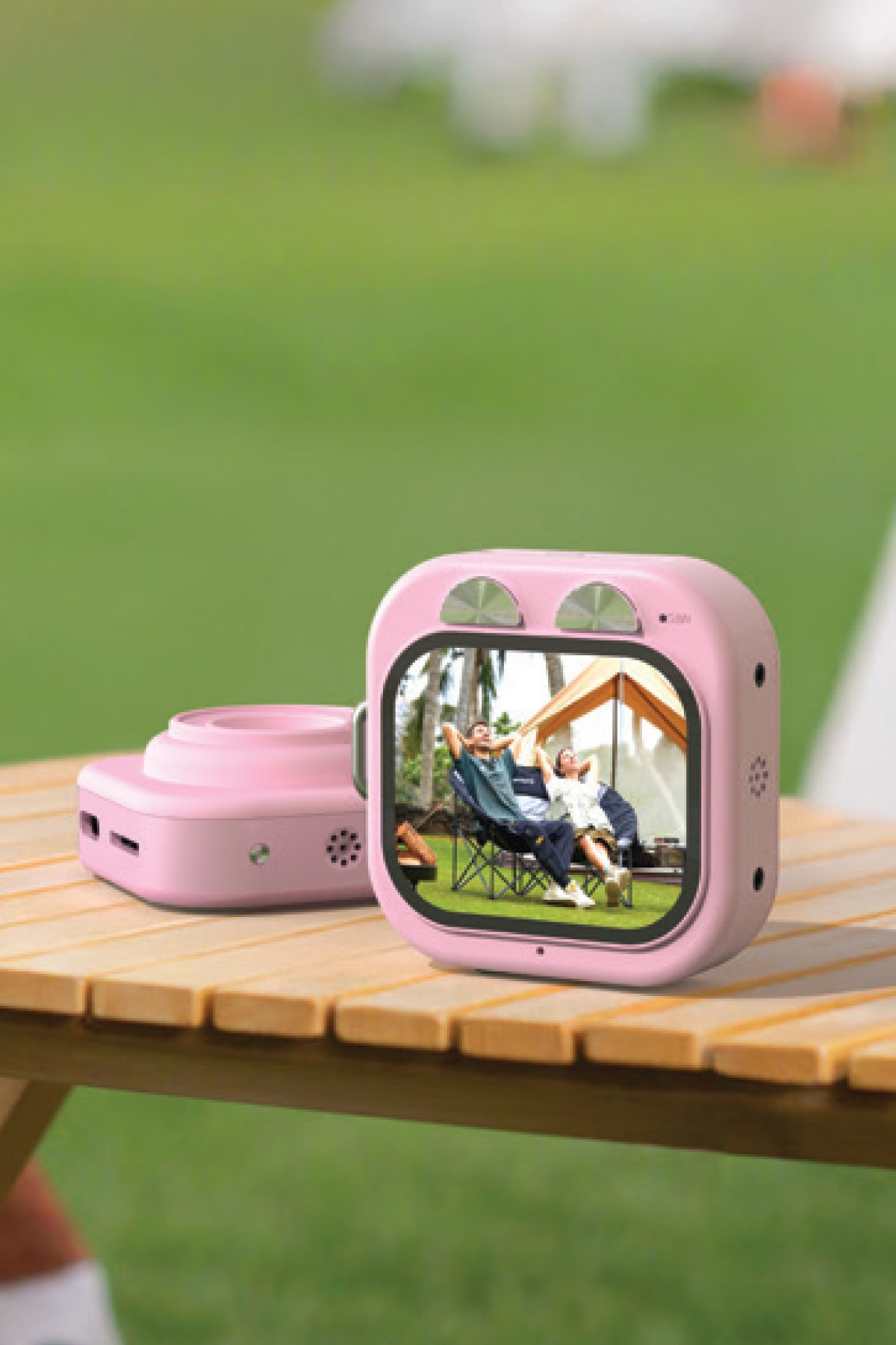 Blic PRO++ BLM-108 Mini Dijital Fotoğraf Makinesi Pembe 1 MP, 2,01 İnç Ekran, 16X Zoom, Type-C Şarjlı Cep Kamerası